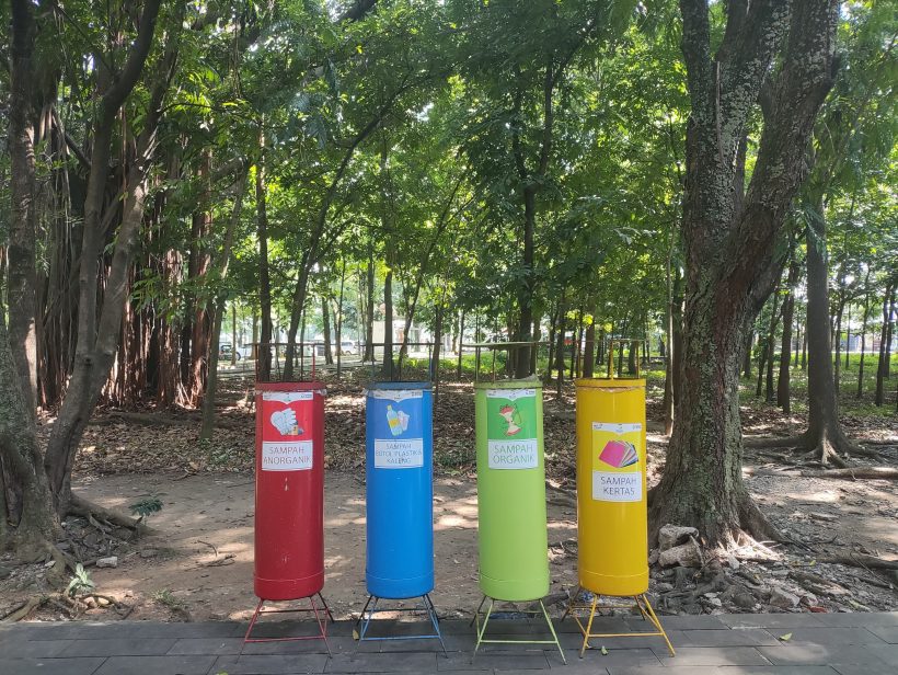 Benefits of Waste Sorting Based on Criteria and Use of Incinerator Machines: Steps Towards a Green and Sustainable Campus Benefits of Waste Sorting Based on Criteria and Use of Incinerator Machines: Steps Towards a Green and Sustainable Campus
